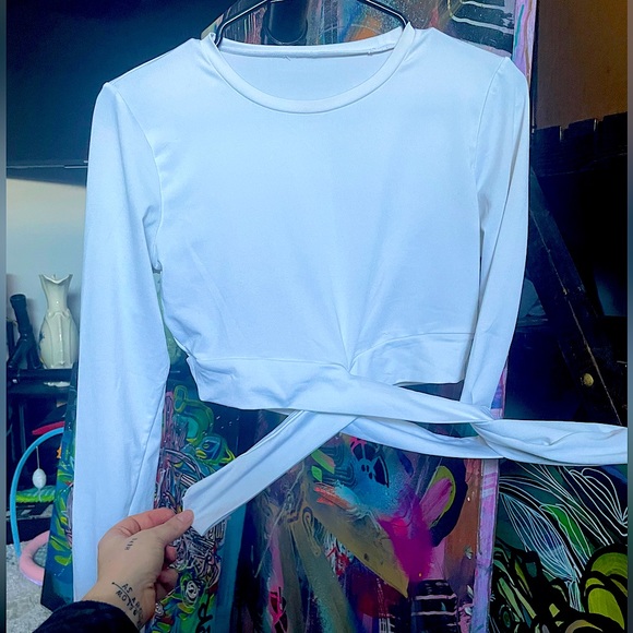 White Long Sleeve Performance Crop Top - Picture 2 of 2